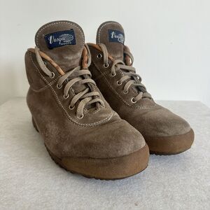 Vintage Vasque Men's Hiking Boots 7.5 Tan Brown Leather Suede Lace Ankle Italy